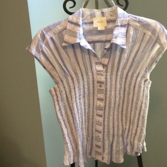 Anthropologie Tops - Anthropologie blue white cotton top.